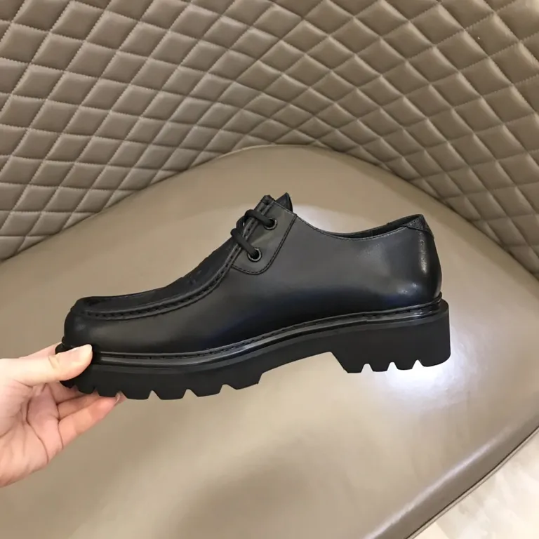 Louis Vuitton Shoe 